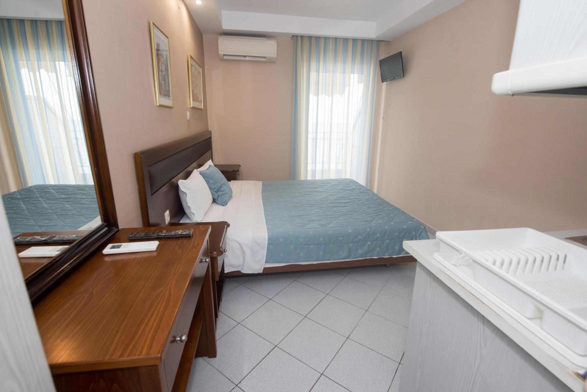 Aris Aparthotel Paralia Katerinis Exterior photo